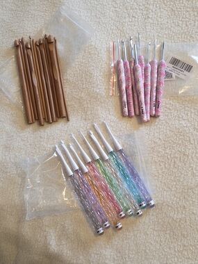 Assorted Crochet Hook Sets, Ergonomic, NEW